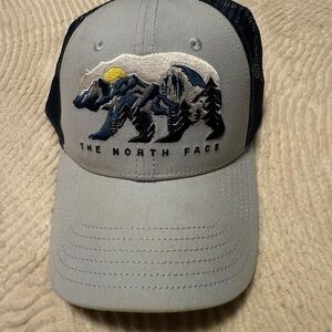 The North Face Gray and Navy Mountain Hat